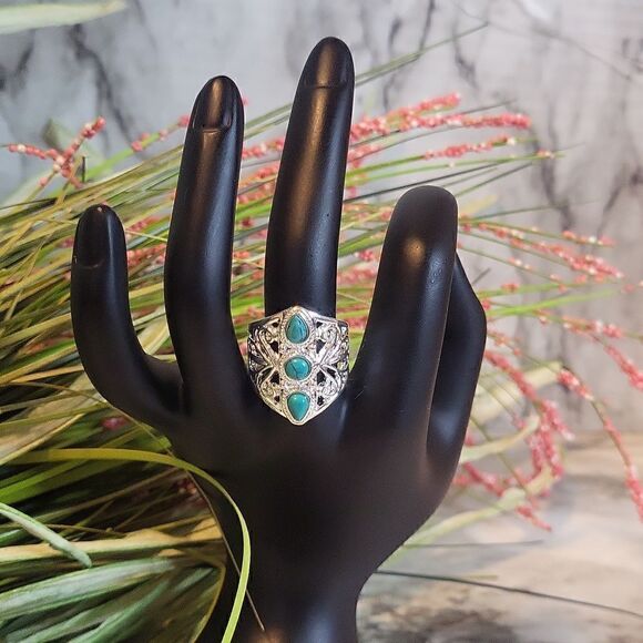 Vintage Style Silver Plate Ring With Stones Encrusted Turquoise - Picture 7 of 11